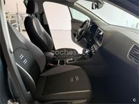 Usado Seat Leon Style 115 CV (84 kW) 2019 Gris / plata Berlina