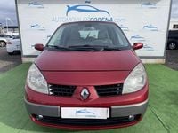 Usado Renault Grand Scénic II Dynamique 120 CV (88 kW) 2004 Rojo Monovolumen