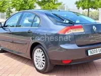 Usado Renault Laguna III Expression 130 CV (95 kW) 2009 Gris / plata Berlina