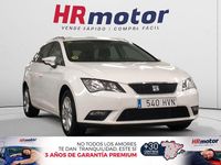 Usado Seat Leon Style 105 CV (77 kW) 2014 Blanco Familiar