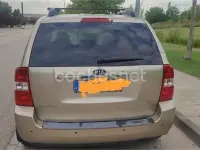 Usado Kia Carnival EX 144 CV (105 kW) 2006 Beige Monovolumen