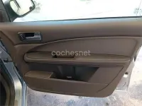 Usado Ford Focus Ghia 136 CV (100 kW) 2005 Azul Berlina