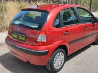 Usado Citroën C3 61 CV (44 kW) 2010 Granate Berlina