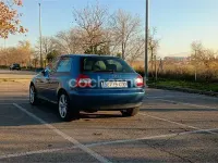 Usado Audi A3 Ambition 150 CV (110 kW) 2003 Azul Utilitario