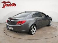 Usado Opel Insignia Cosmo 220 CV (161 kW) 2010 Gris / plata Berlina