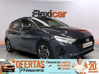 Usado Hyundai i20 101 CV (74 kW) 2021 Gris Utilitario