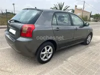 Usado Toyota Corolla Sol 116 CV (85 kW) 2004 Gris / plata Berlina