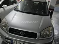 Usado Toyota RAV4 Sol 150 CV (110 kW) 2002 Gris / plata SUV