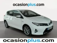 Usado Toyota Auris Hybrid Active 136 CV (100 kW) 2015 Blanco Utilitario