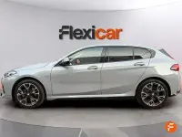 Usado BMW 116 122 CV (89 kW) 2025 Gris Utilitario