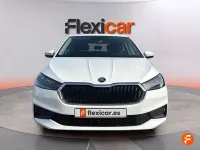 Usado Skoda Fabia Active 75 CV (55 kW) 2022 Blanco Utilitario