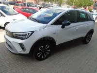 Usado Opel Crossland X Elegance 110 CV (80 kW) 2024 Blanco SUV
