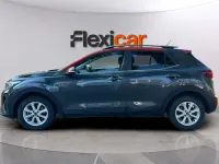 Usado Kia Stonic 101 CV (74 kW) 2018 Negro SUV