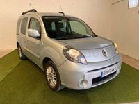 Usado Renault Kangoo Dynamique 90 CV (66 kW) 2012 Gris / plata Monovolumen