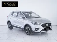 Usado MG ZS Comfort 111 CV (81 kW) 2023 Gris / plata SUV