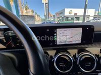 Usado Mercedes A180 122 CV (89 kW) 2019 Gris / plata Berlina