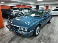 Usado Jaguar XJ Sovereign 290 CV (213 kW) 2000 Verde Berlina