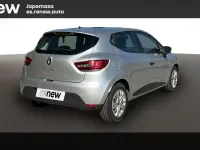Usado Renault Clio IV Business 75 CV (55 kW) 2013 Gris platino Berlina