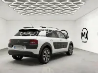 Usado Citroën C4 Cactus Feel 110 CV (80 kW) 2015 Blanco Utilitario