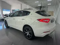 Usado Maserati Levante 275 CV (202 kW) 2018 Blanco SUV