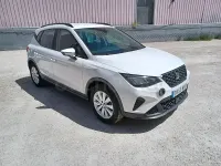 Usado Seat Arona Reference 95 CV (69 kW) 2023 Blanco SUV