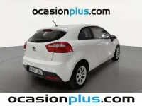 Usado Kia Rio 86 CV (63 kW) 2014 Blanco Utilitario