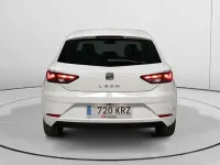 Usado Seat Leon Style 131 CV (96 kW) 2018 Blanco Utilitario