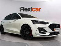 Begagnad Ford Focus ST 280 HK (205 kW) 2025 Vit Sedan