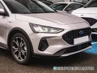 Usado Ford Focus Active 155 CV (114 kW) 2023 Gris Berlina