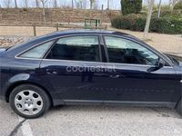 Usado Audi A6 130 CV (95 kW) 2001 Azul Berlina