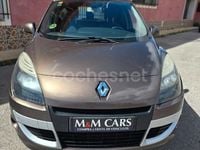 Usado Renault Scénic III Dynamique 130 CV (95 kW) 2011 Marrón Monovolumen