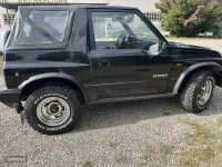 Usado Suzuki Vitara 80 CV (58 kW) 1993 Negro Descapotable