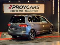 Usado VW Touran Sportline 150 CV (110 kW) 2016 Gris / plata Monovolumen