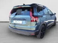 Usado Dacia Jogger Extreme 140 CV (102 kW) 2025 Verde Monovolumen