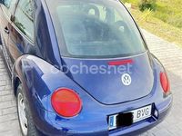 Usado VW New Beetle 102 CV (75 kW) 2002 Azul Utilitario