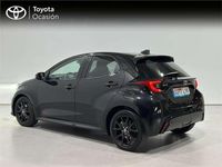 Usado Toyota Yaris Hybrid Style 116 CV (85 kW) 2022 Monovolumen