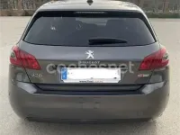 Usado Peugeot 308 Allure 110 CV (80 kW) 2017 Gris / plata Berlina