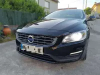 Usado Volvo S60 Momentum 150 CV (110 kW) 2018 Negro Berlina