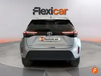 Usado Toyota Yaris 116 CV (85 kW) 2022 Gris Utilitario