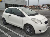 Begagnad Toyota Yaris Sol 90 HK (66 kW) 2007 Vit Halvkombi