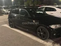 Usado BMW 118 122 CV (89 kW) 2007 Negro Utilitario