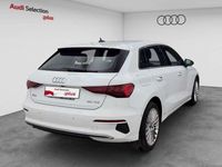 Usado Audi A3 Sportback Advanced 116 CV (85 kW) 2022 Blanco Utilitario