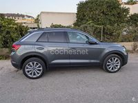 Usado VW T-Roc 150 CV (110 kW) 2025 Gris / plata SUV