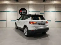 Usado Seat Arona Ecomotive 95 CV (69 kW) 2020 Blanco SUV