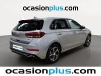 Usado Hyundai i30 120 CV (88 kW) 2022 Gris plata Utilitario