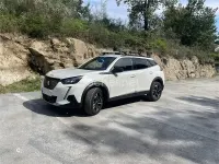 Usado Peugeot 2008 Allure 130 CV (95 kW) 2023 Blanco SUV