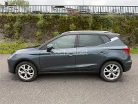 Usado Seat Arona FR 115 CV (84 kW) 2024 Gris / plata SUV