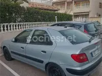 Usado Citroën Xsara 75 CV (55 kW) 2004 Gris / plata Berlina