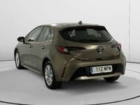 Usado Toyota Corolla Hybrid Active 141 CV (103 kW) 2024 Blanco Utilitario