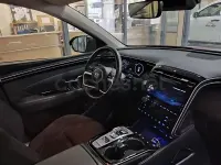 Usado Hyundai Tucson 136 CV (100 kW) 2023 Granate SUV